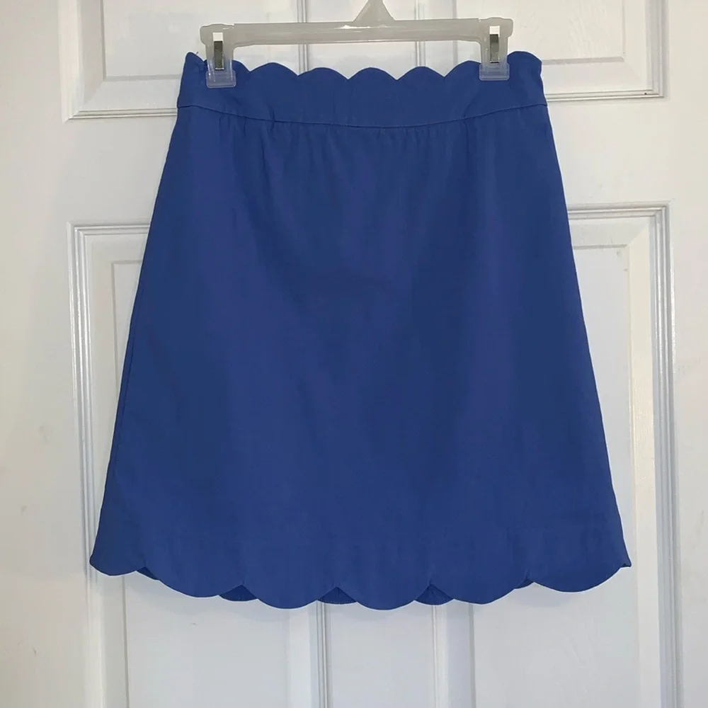 J.McLaughlin pencil stretch skirt, scallop waist, scallop hem